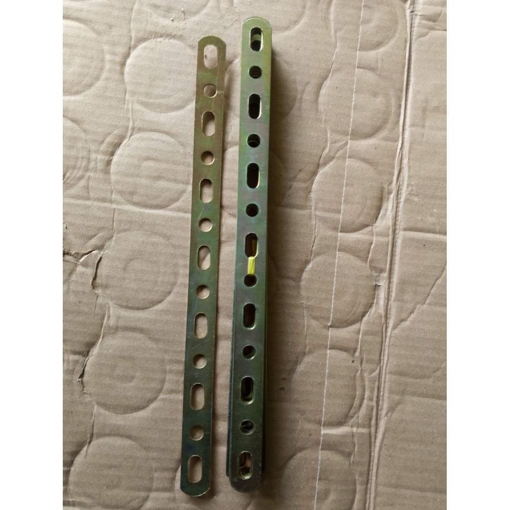Plat Besi Lubang Serbaguna Tebal 1mm