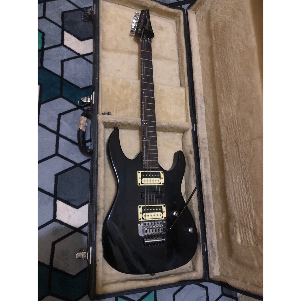 Gitar Ibanez