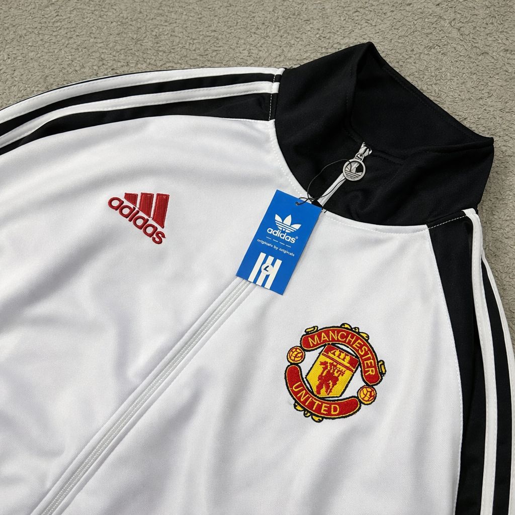 jaket tracktop MU