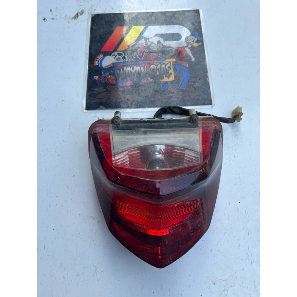 Lampu stop assy Honda CB150R old original seken set Braket