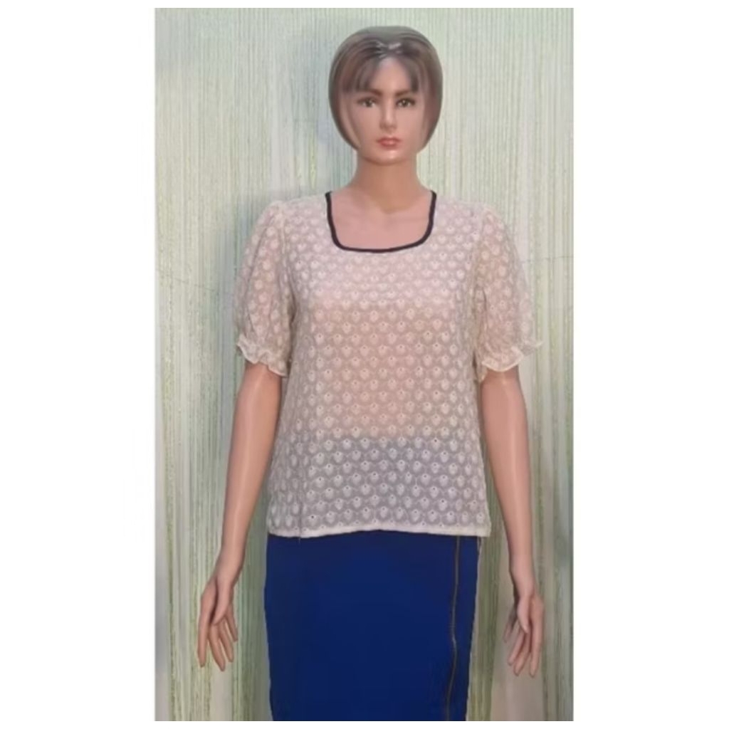 blouse wanita jumbo putih bw bermotif, big size