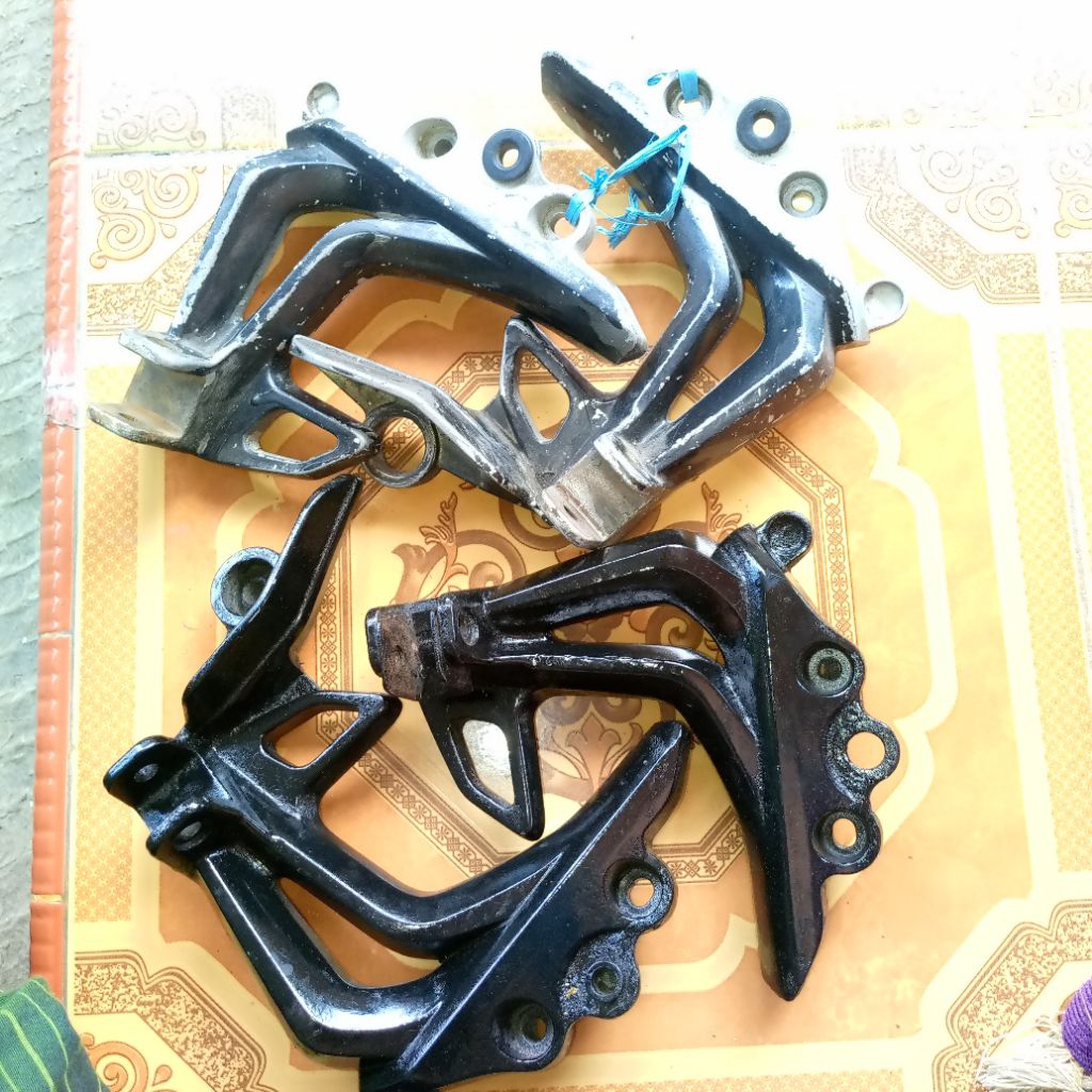 postep/step belakang Jupiter z new/robot ori