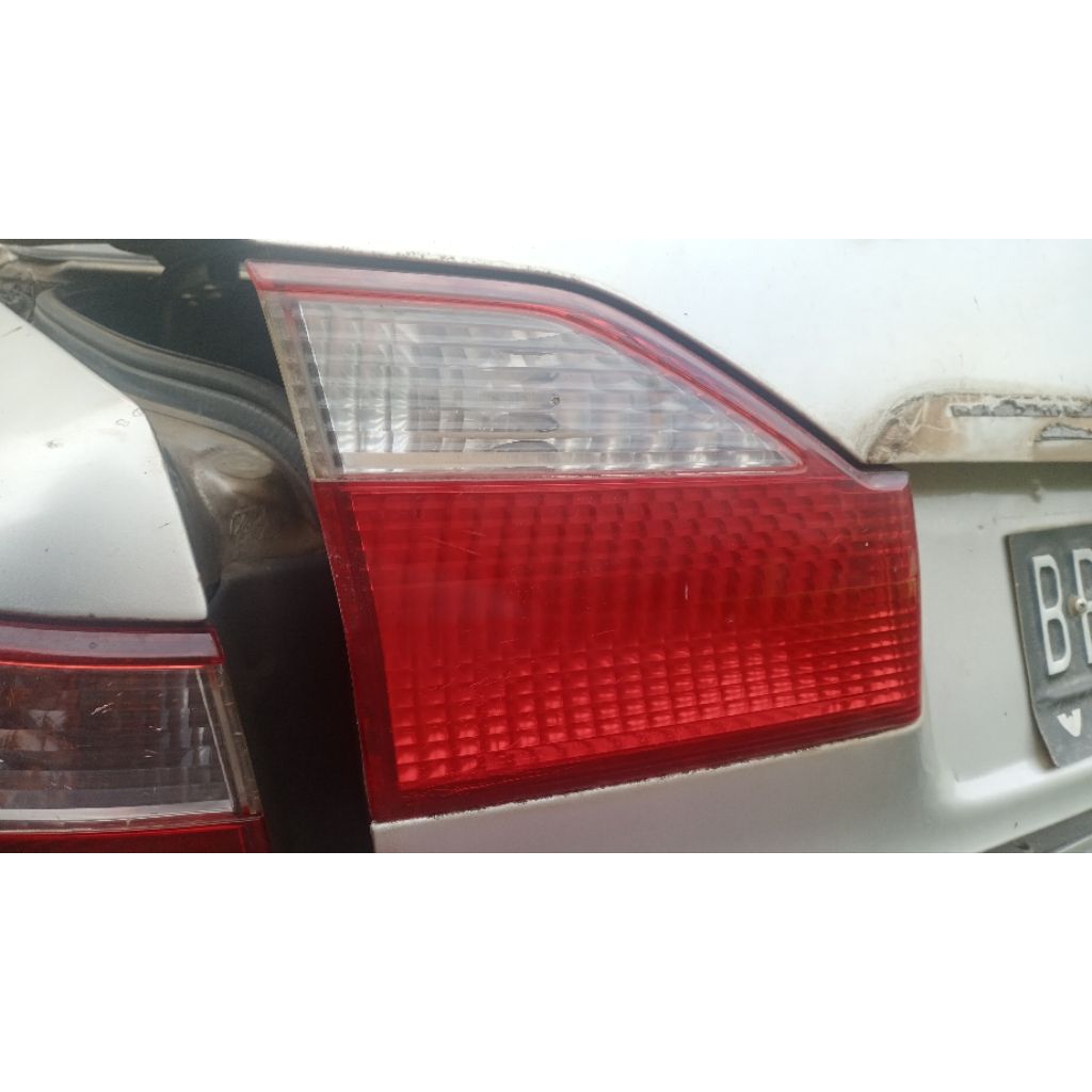 STOPLAMP/LAMPU BELAKANG UNIT MOBIL SEDAN HONDA ACCORD 2000/S84/S86/VTI/VTIL ORIGINAL COPOTAN FULLSET