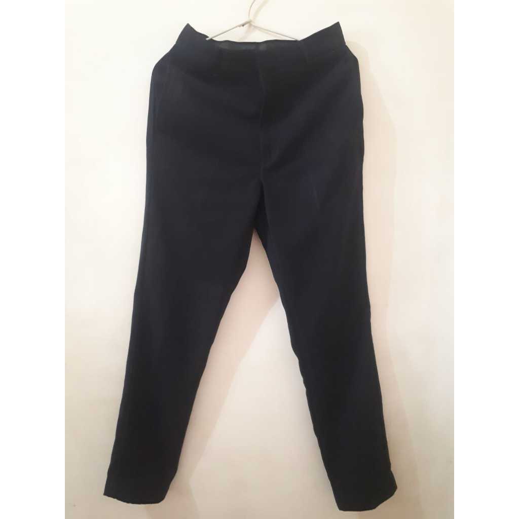 Preloved - Celana Katun Hitam Size 27 NO MINUS