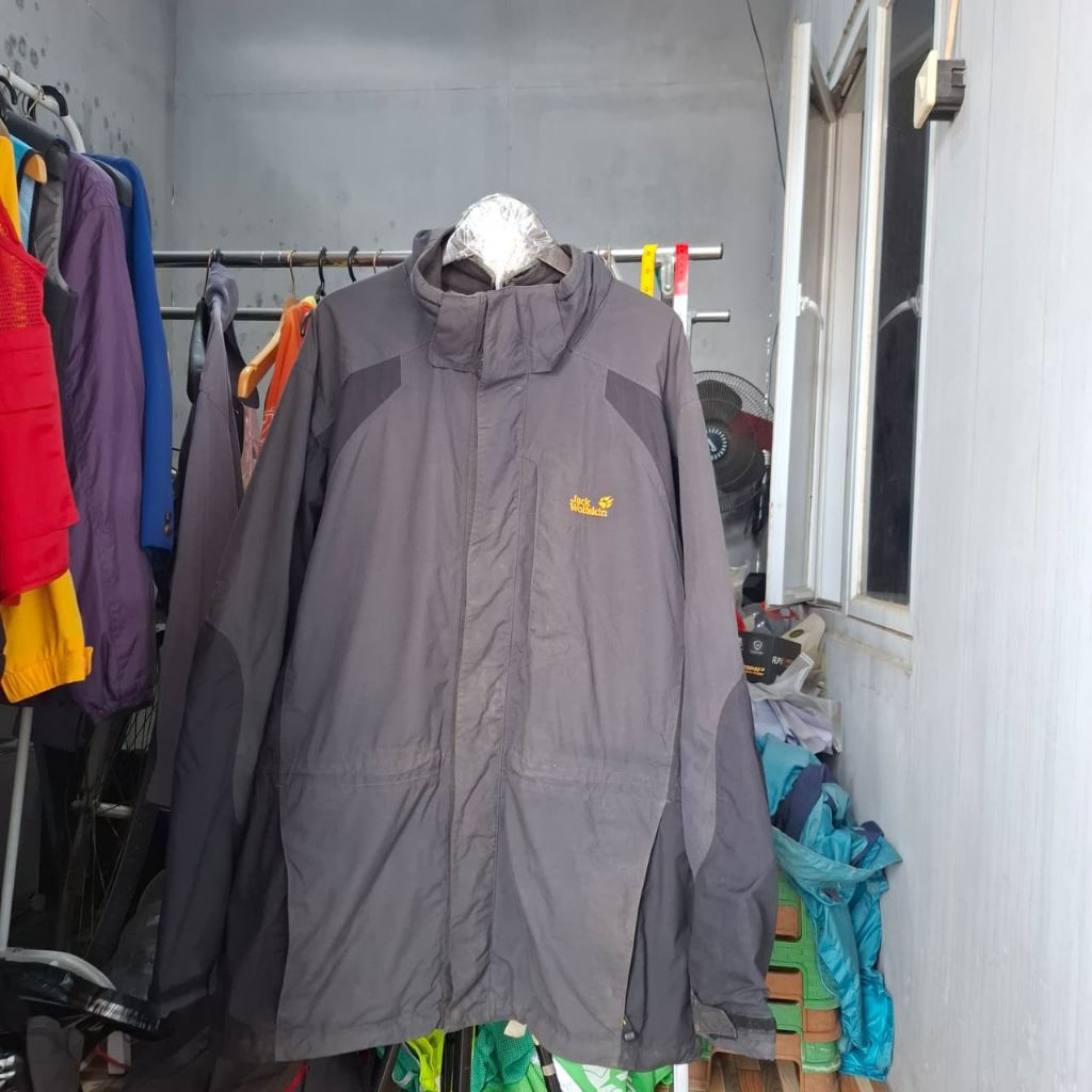 JAKET OUTDOOR JWS JACK WOLFSKIN