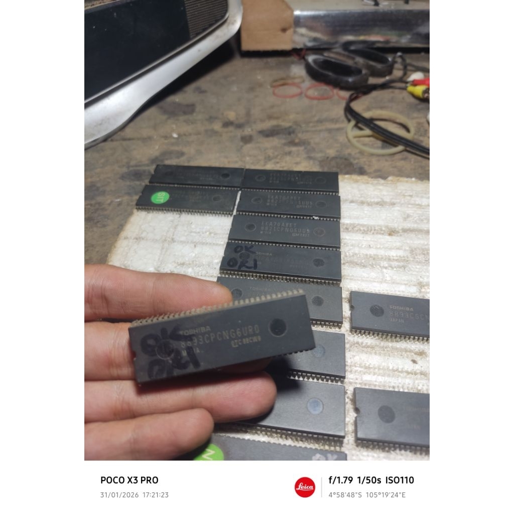 IC CHROMA/CROMA/MICOM TOSHIBA 8893CPCNG6UR0
