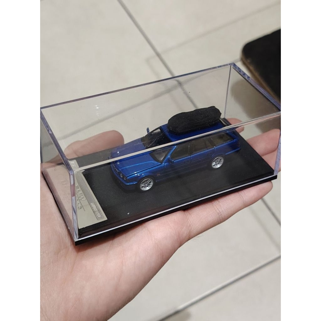 Mortal model Bmw wagon E34 touring (Limited Edtion 527/799)