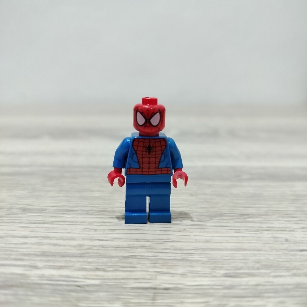 lego minifigure spider man Marvel super heroes