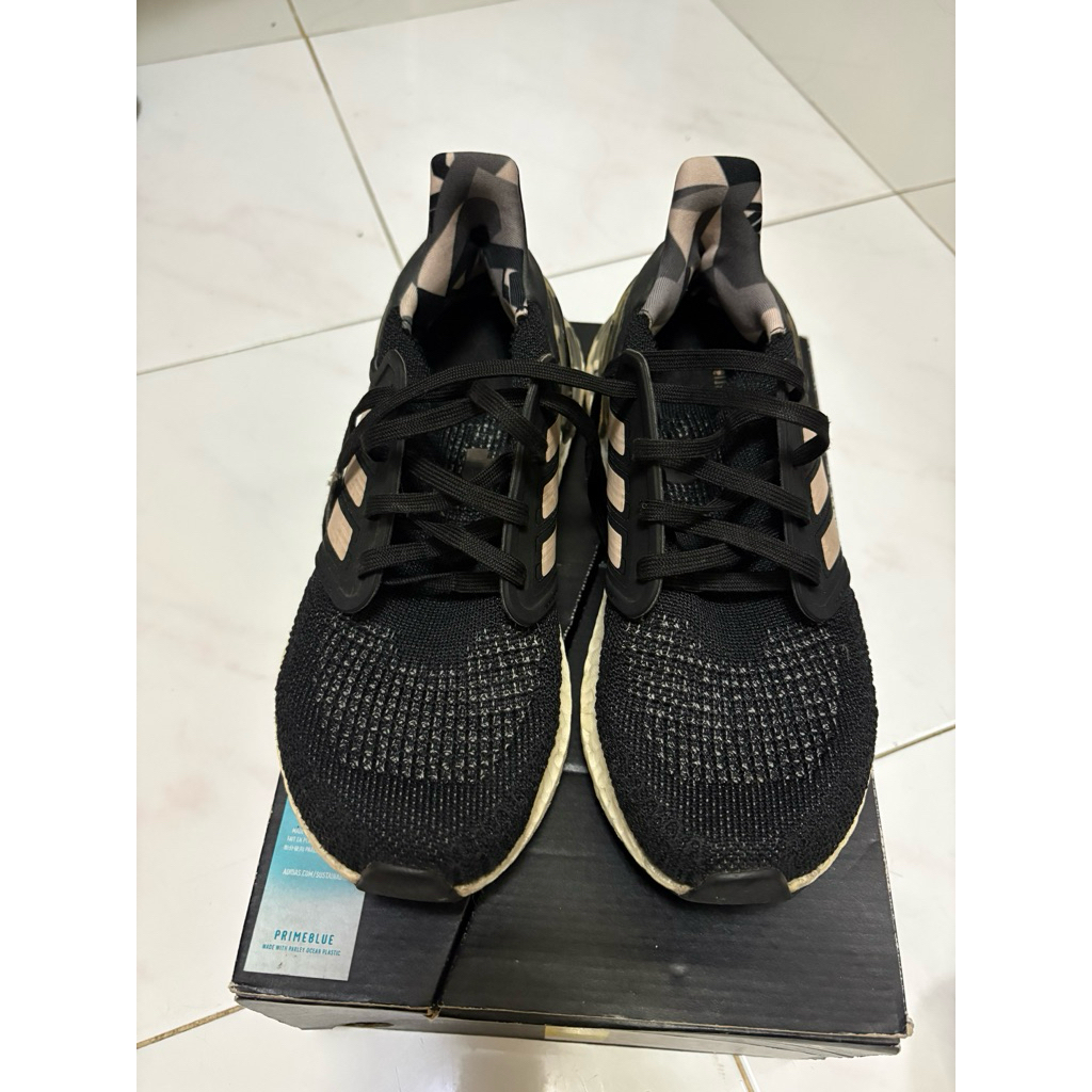 sepatu adidas ultraboost preloved