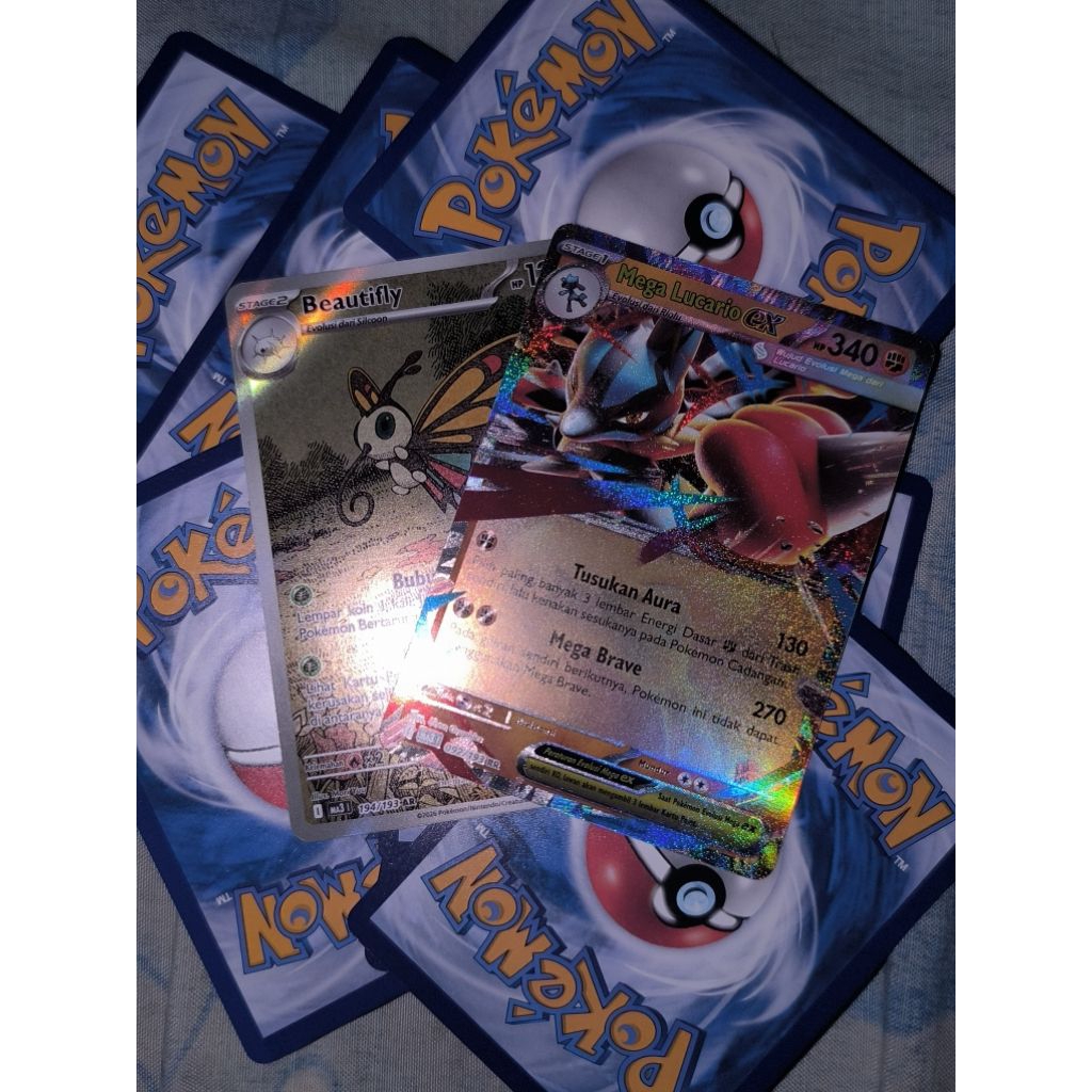 Pokemon Mega Lucario Ex RR dan Beautyfly AR