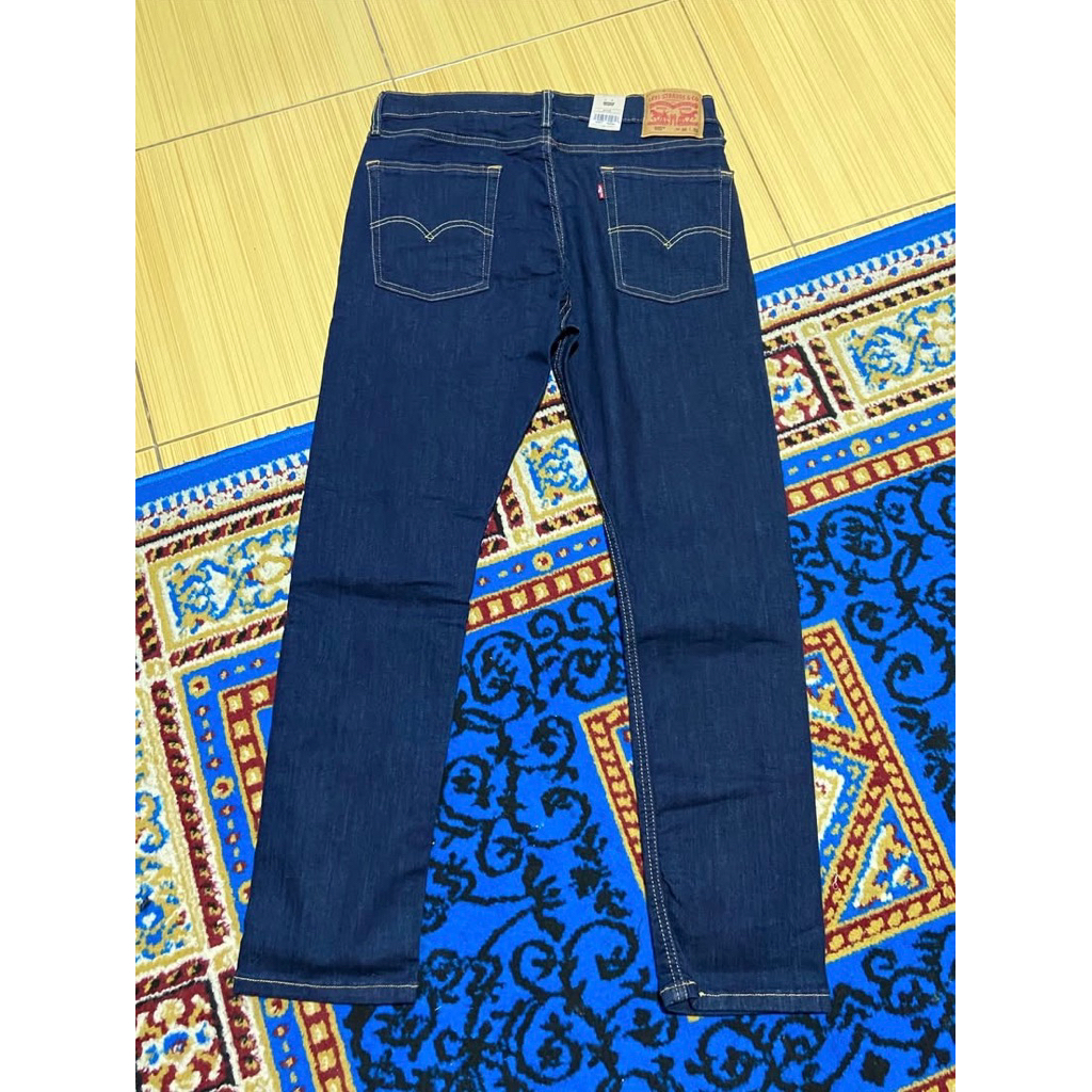 Celana Jeans Levis 510 Navy Garment Color - size 36