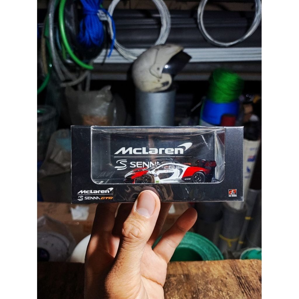 LCD Models McLaren Senna GTR Red White