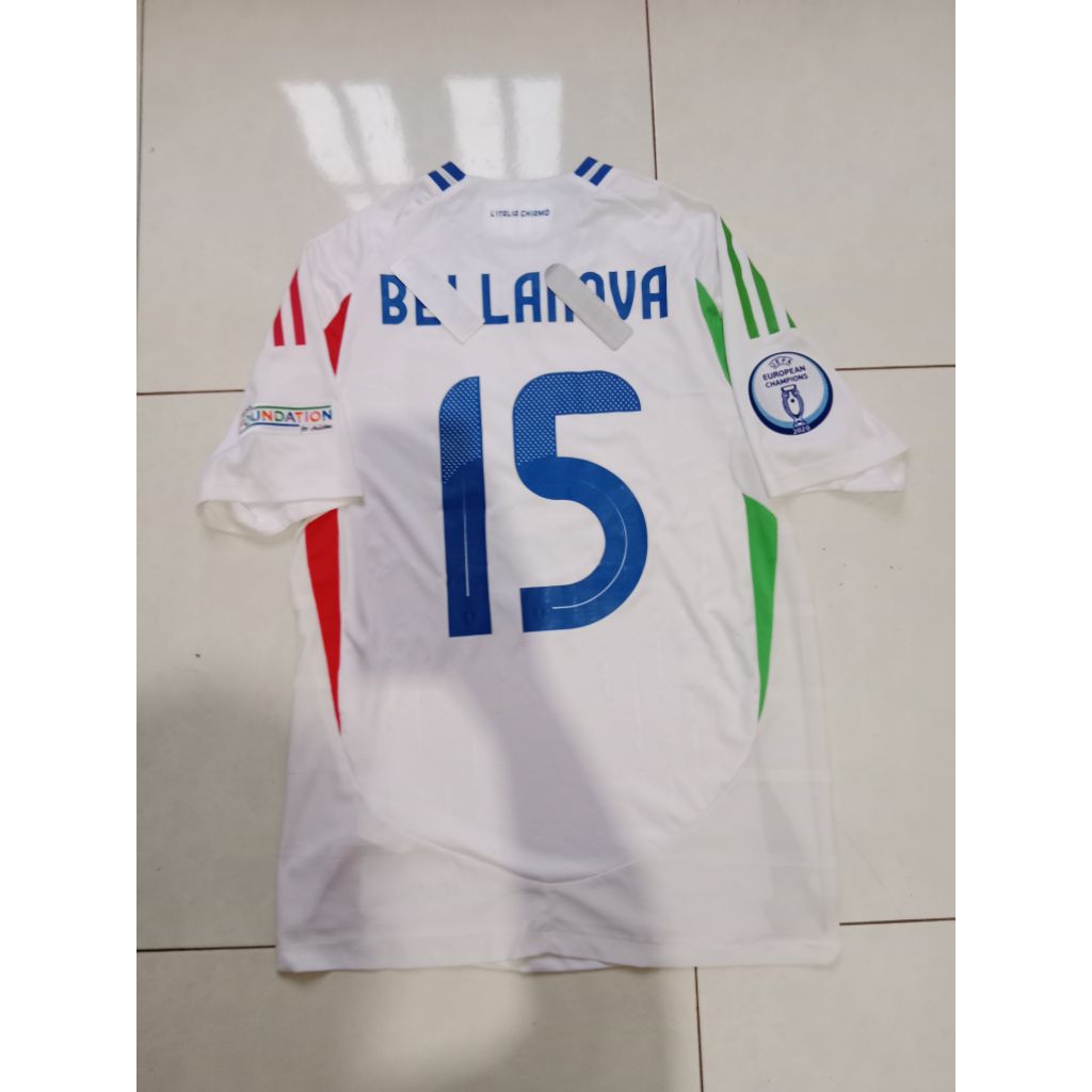 jersey italia putih player issue