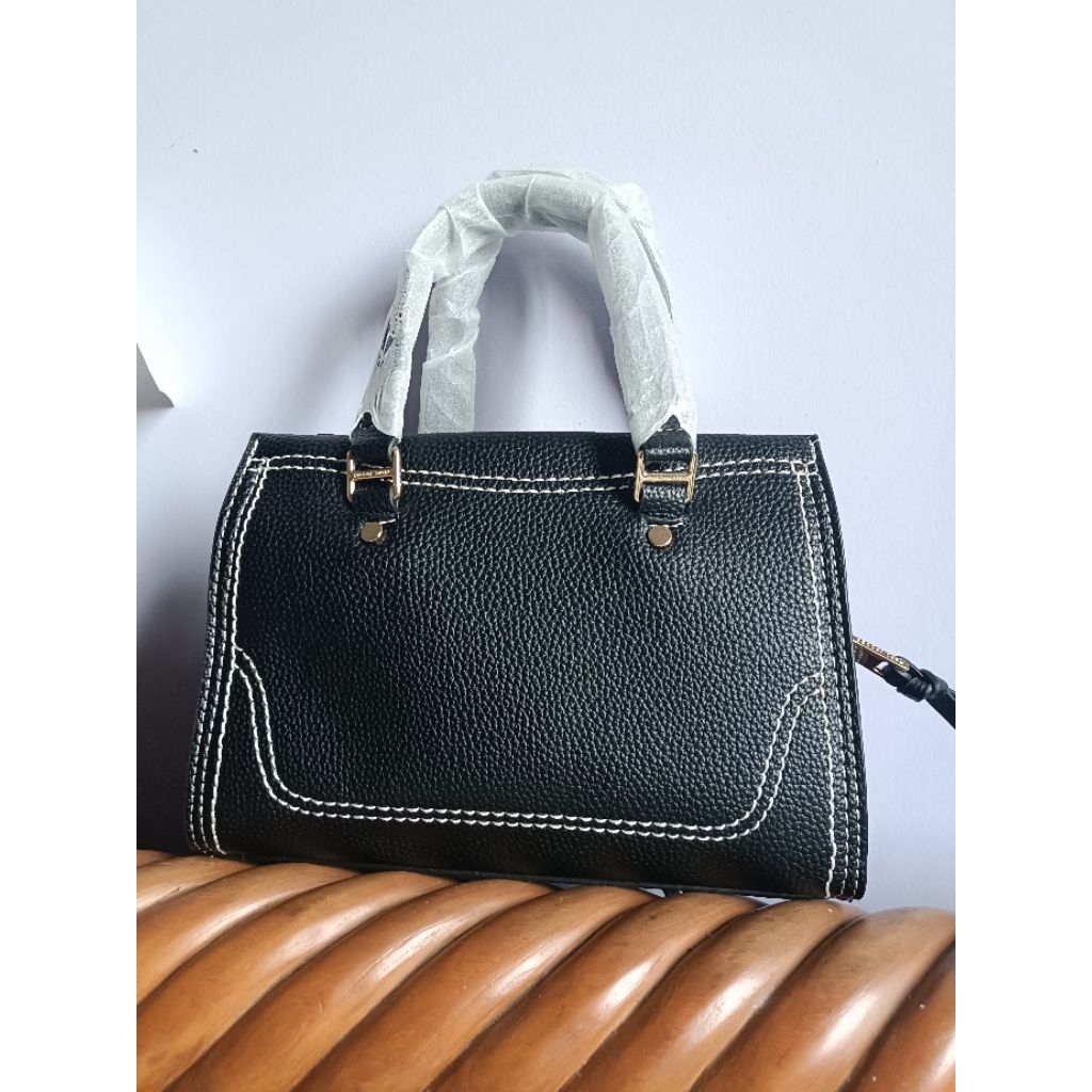 MJ cruiser leather Suede lining.