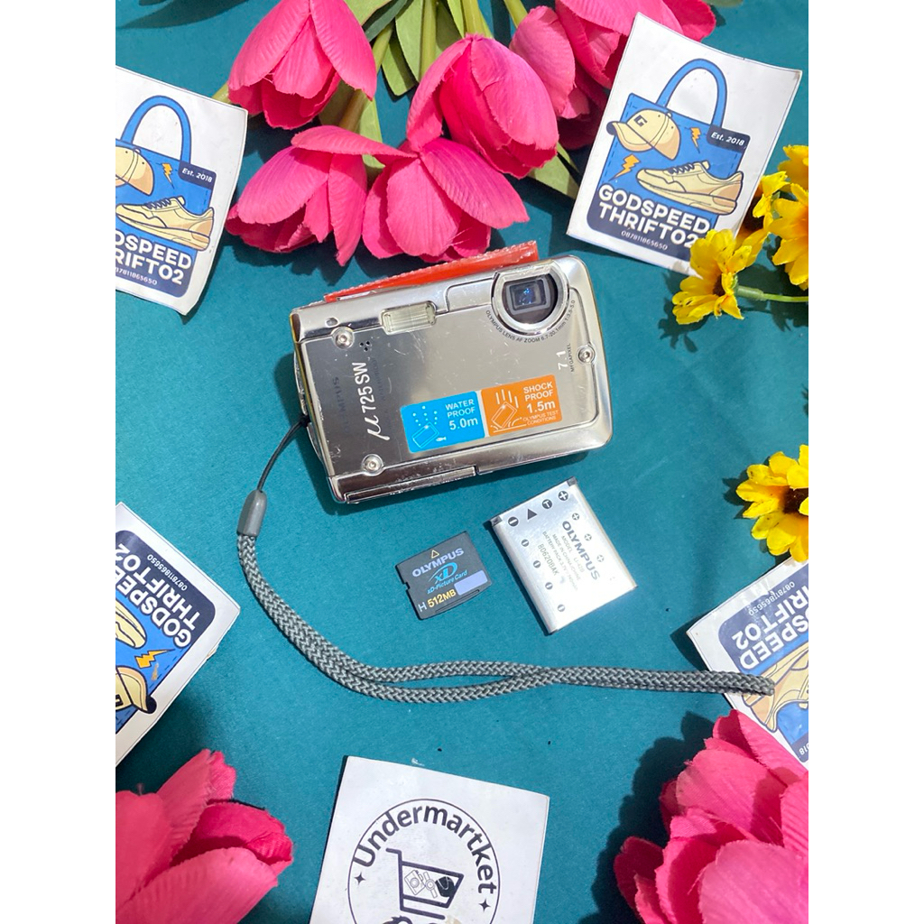 Camera Digital Olympus Stylus 725 SW Silver / Pink series 7.1 MegaPixels 3x Optical Zoom