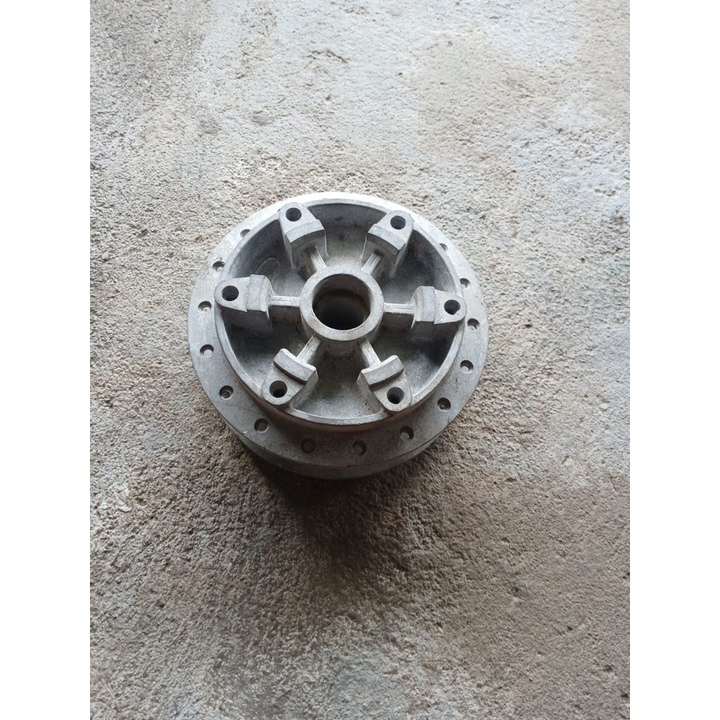 tromol depan cbr 150