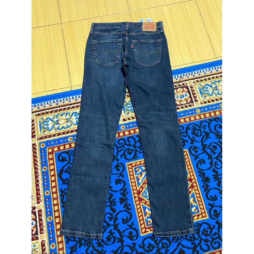Celana Jeans Levis 511 Blue Black Color - size 32