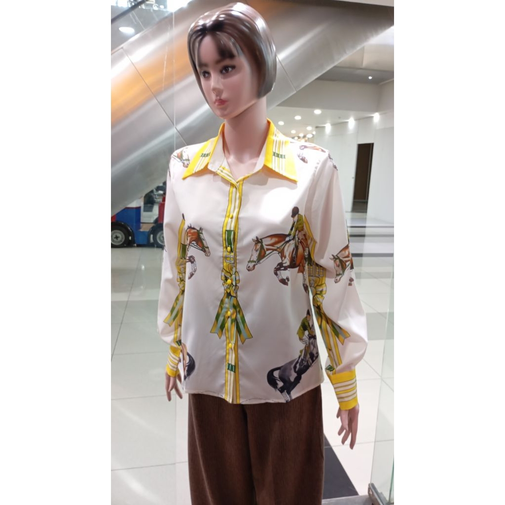 Kemeja Satin motif Berkuda