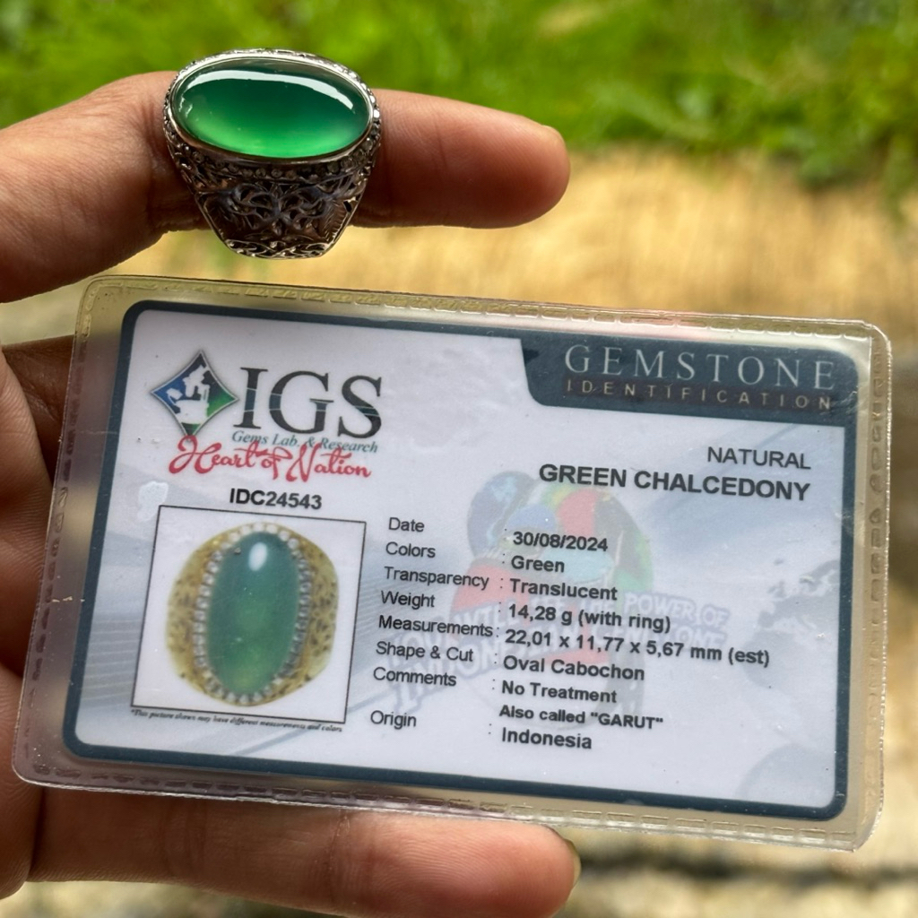 Batu Hijau Garut Cikolak Kristal Natural Berikut Memo