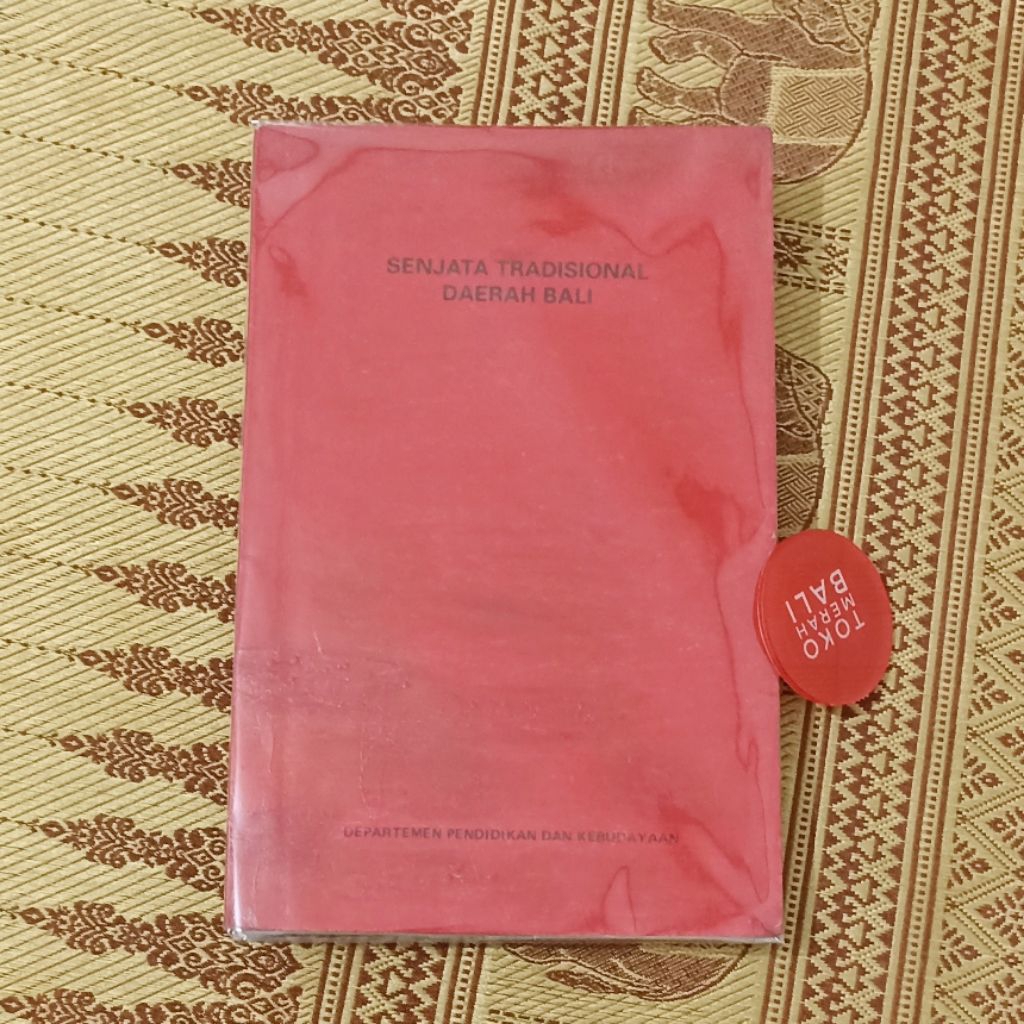 Buku Senjata Tradisional Bali