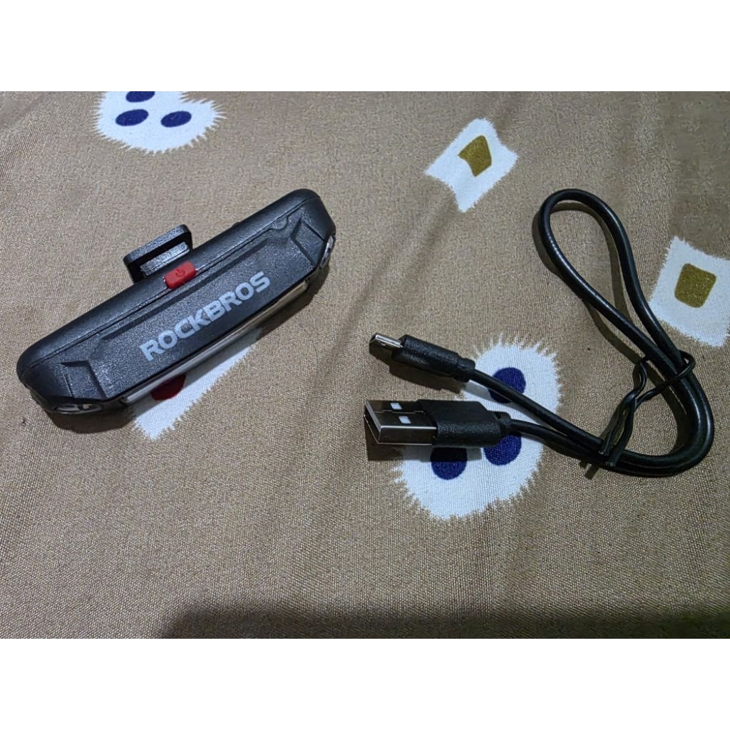 lampu belakang sepeda rockbros