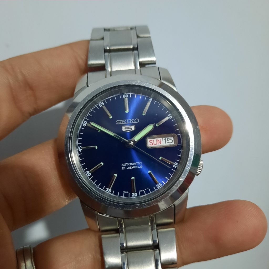 Seiko 5 Automatic SNKE51K1 Navy Blue Sunbrust Dial SNKE51 7S26-02W0