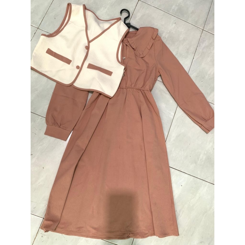 Dress Tunik Panjang Muslimah Dusty Pink + Vest Rompi Putih Preloved Like New All Size