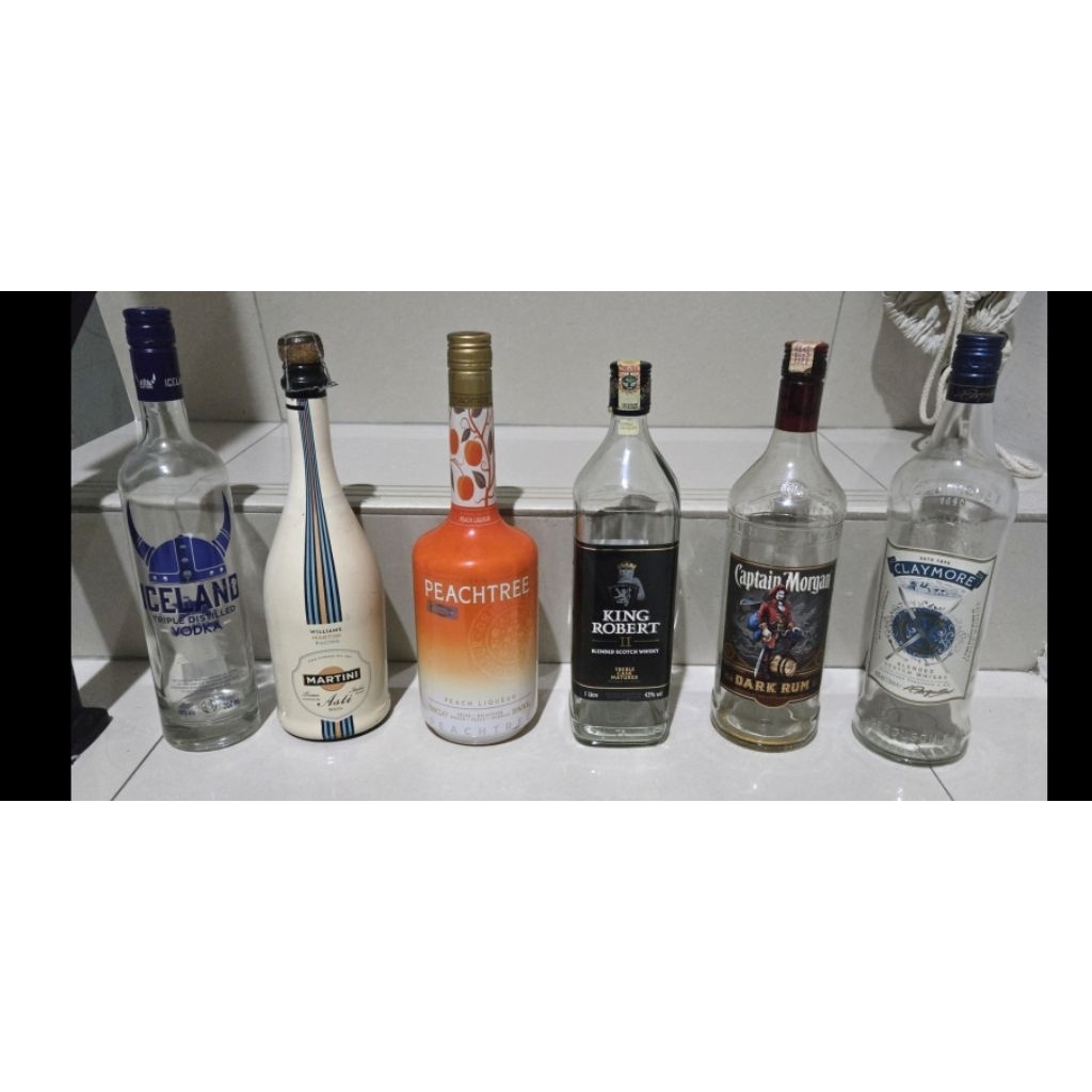 Koleksi simpanan nih botol minuman PEACHTREE NETHERLANDS DE KUYPER ori asli pabrikan citra Raya Tang