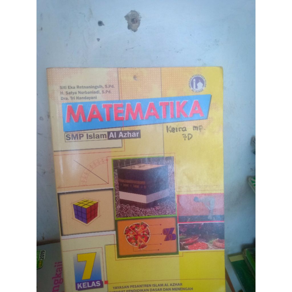 buku matematika Islam Al-Azhar kelas 7