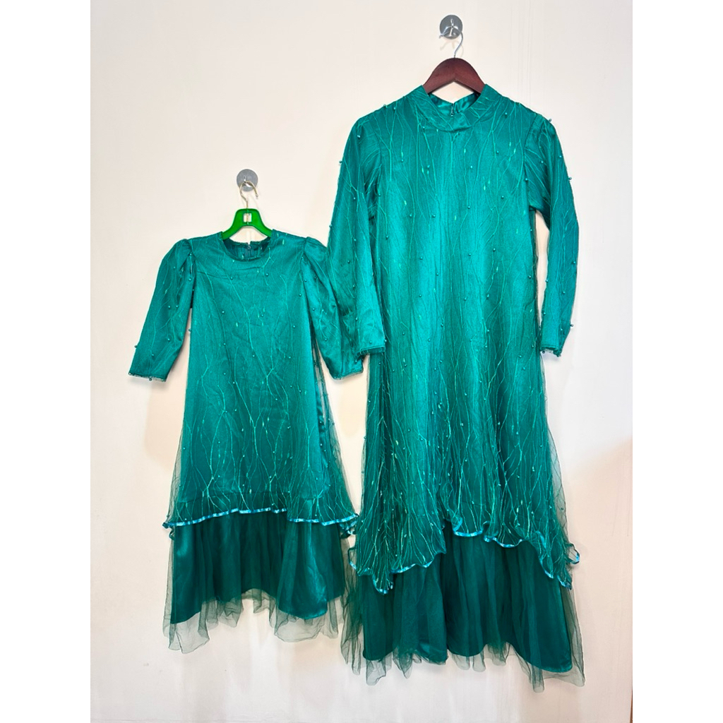 Dress Hijau Botol Couple Ibu Anak (Prelove)