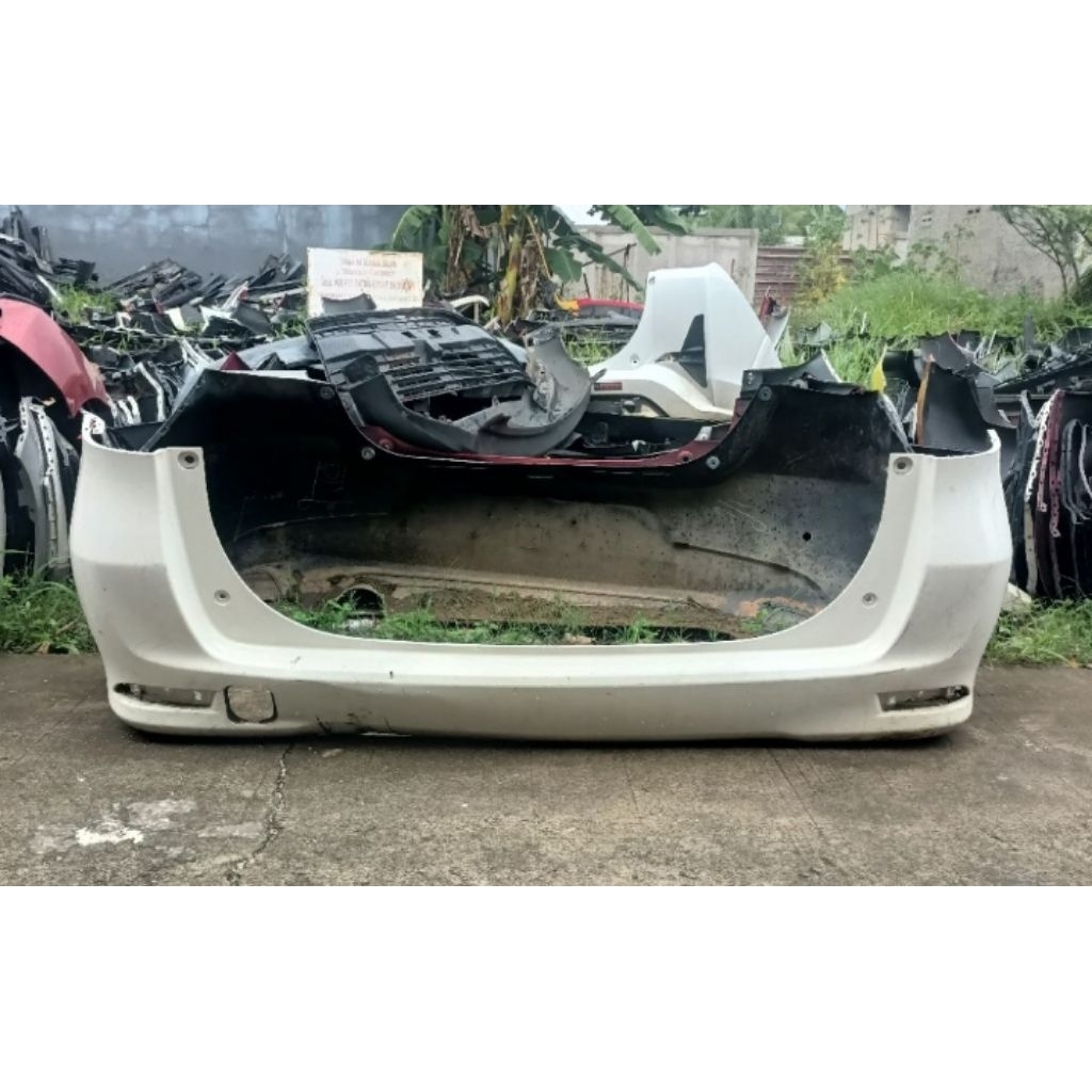 bemper belakang Avanza/Xenia 2012-2017