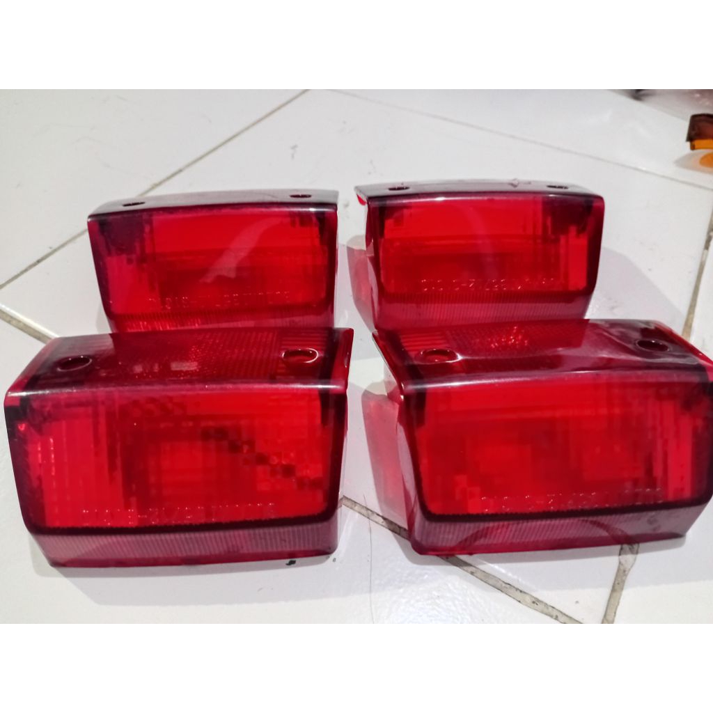 mika stoplamp suzuki crystal rgr ori