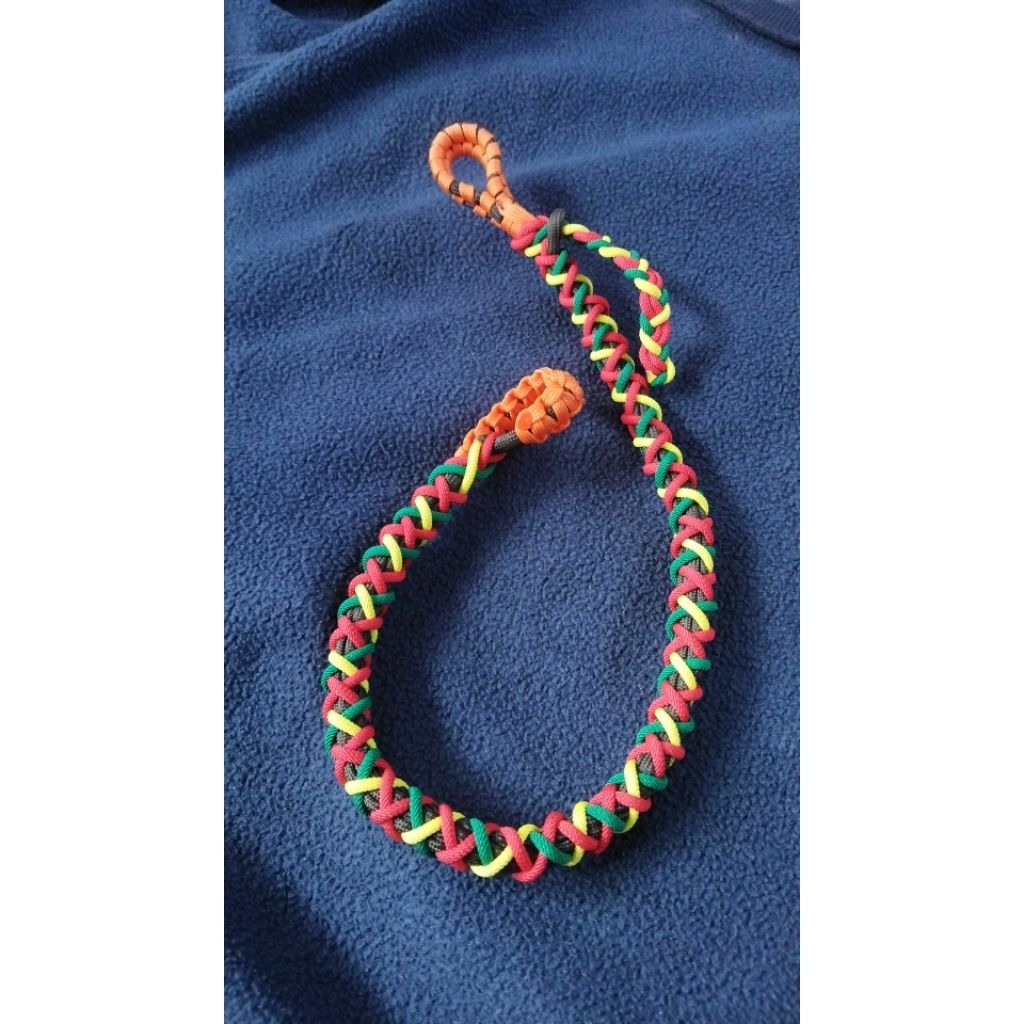 tali dompet paracord