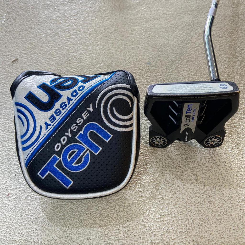 Odyssey 2 Ball Ten Armlock Putter