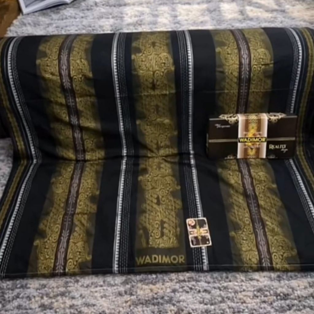 1 Dus = (10 pcs ) Sarung Wadimor Terbaru Reality Batik  Motif BHS Jaquard Timbul