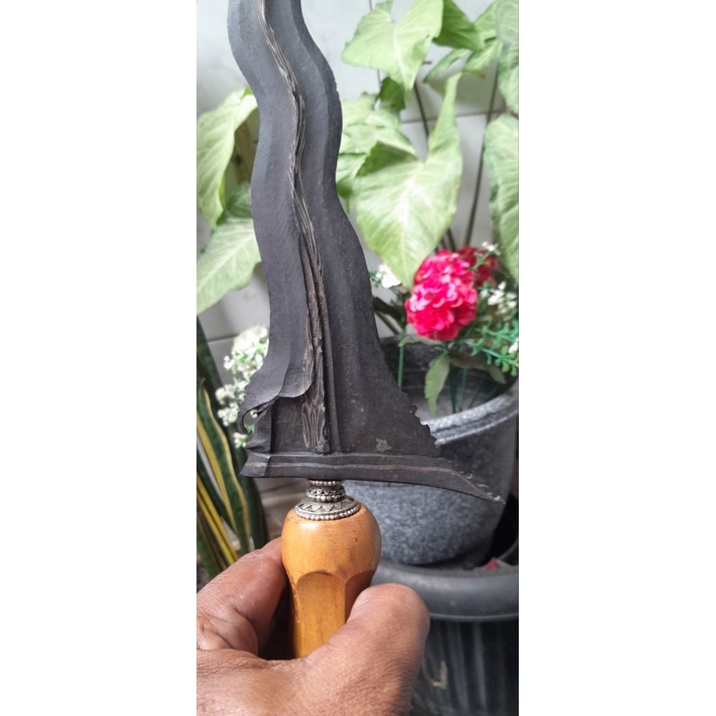 keris sangkelat corok wilahan