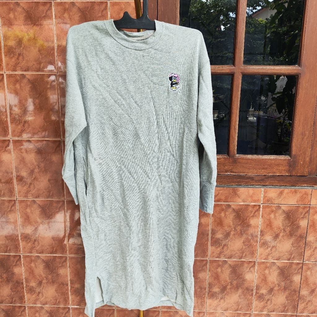 [S] UNIQLO Sweatshirt Tunic Collab UT x Verdy