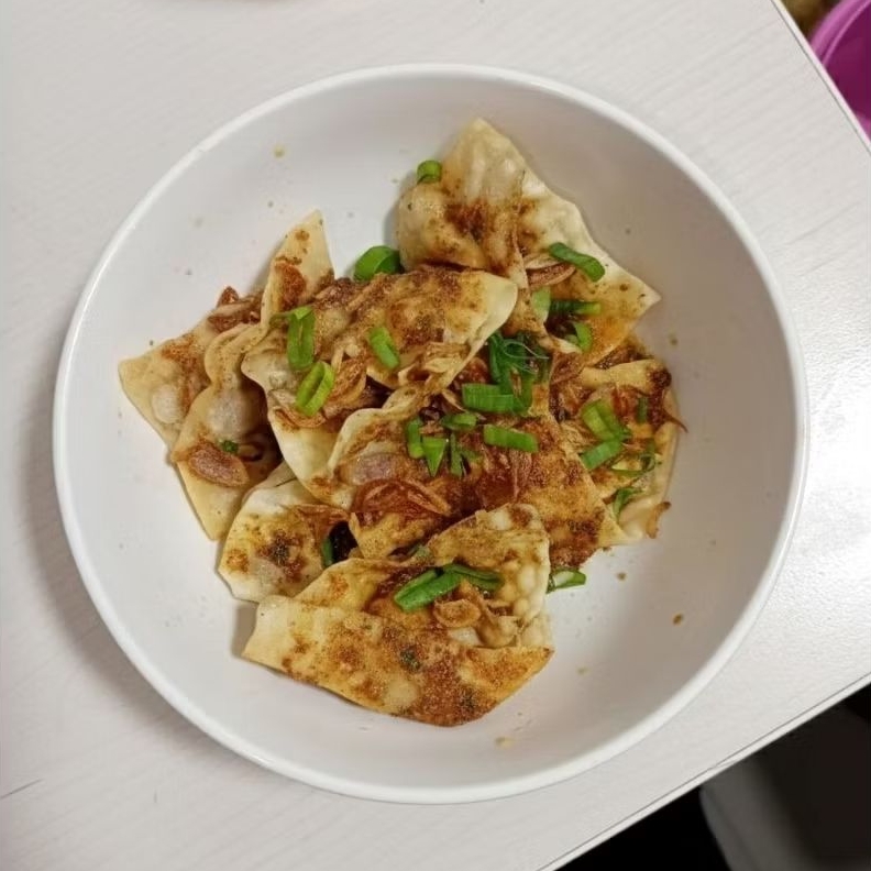 WONTON GORENG PEDAS