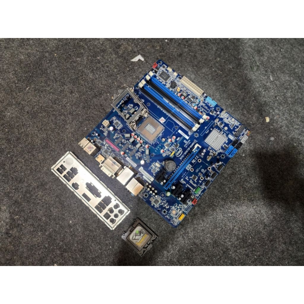 INTEL DESKTOP BOARD DH77EB LGA 1155