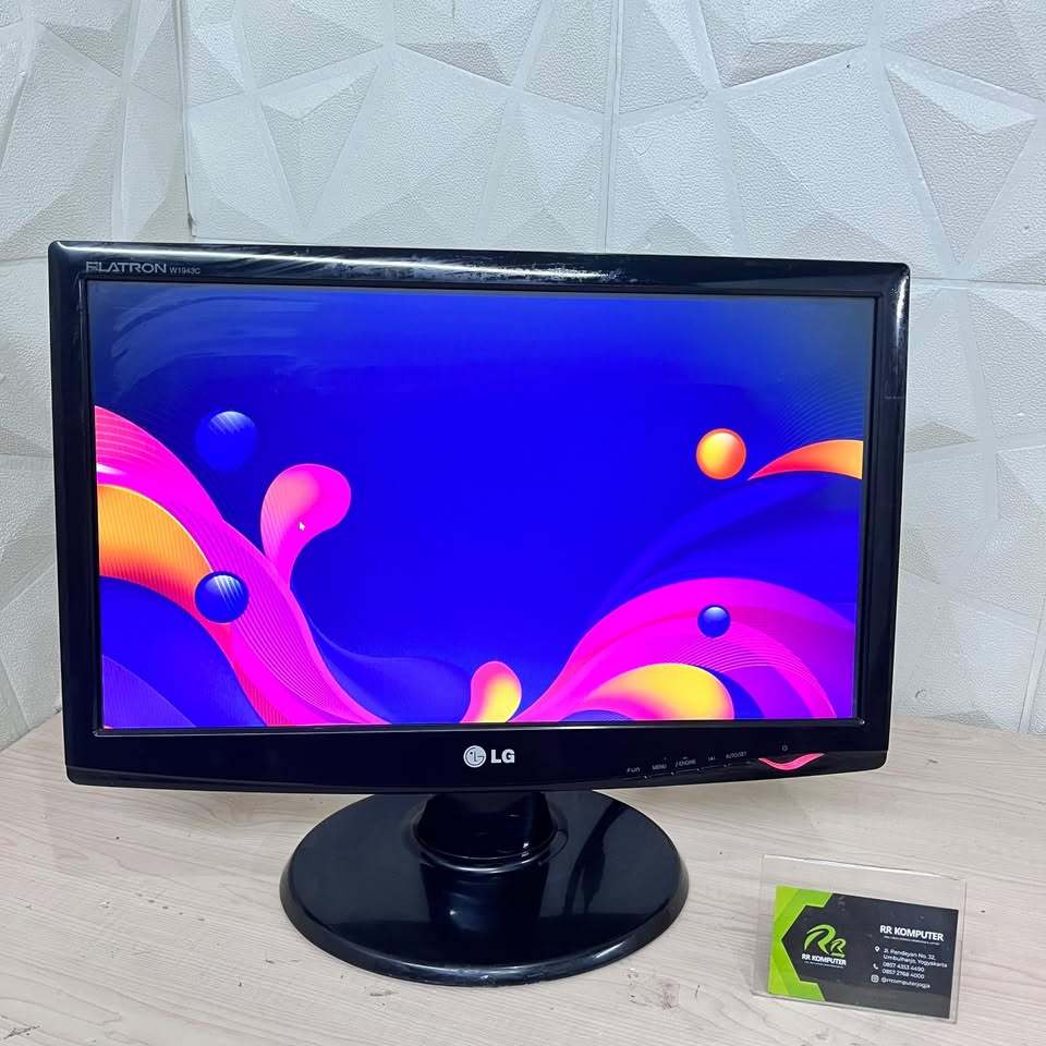 LAYAR LED LG FLATRON 19 INCH MULUS BENING