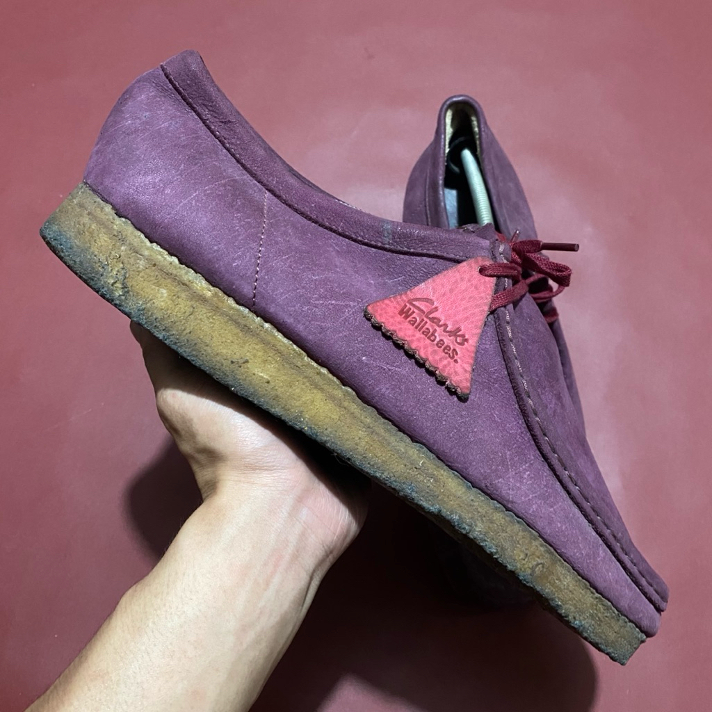 * Clarks Wallabee Purple Made In Italy ( Rare item ) * Size : 10G / 44,5 ( 28,5cm ) * Condition : Go