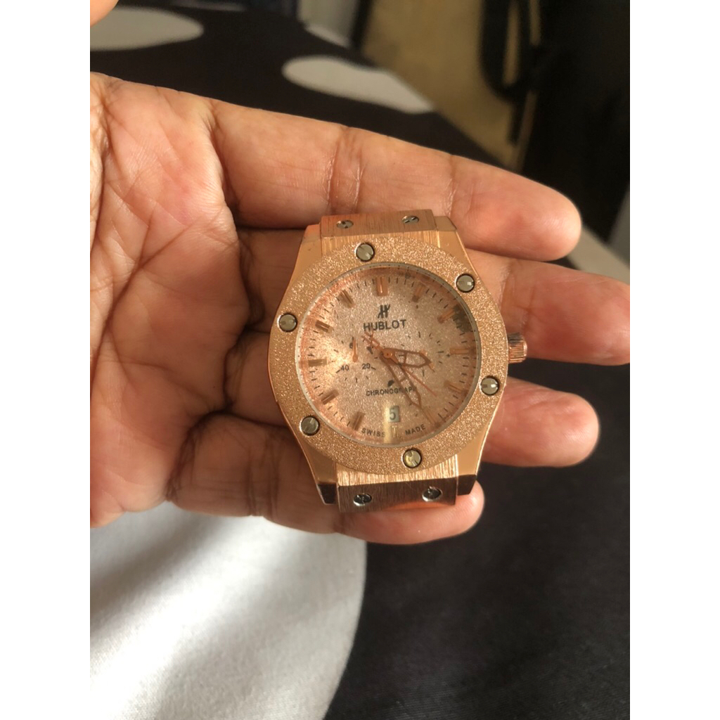 The Golden Era: Jam Hublot Big Bang Rose Gold Limited Edition BACA DESKRIPSI