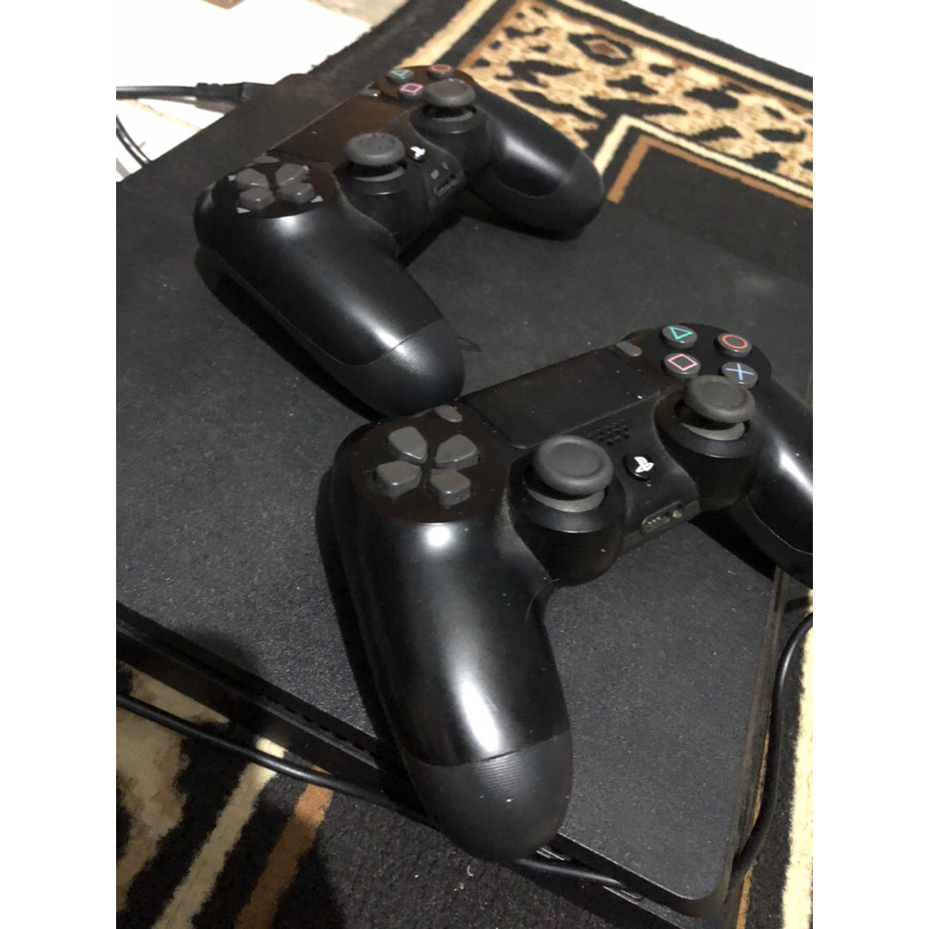 PS 4 SLIM HEN SERI 22xx