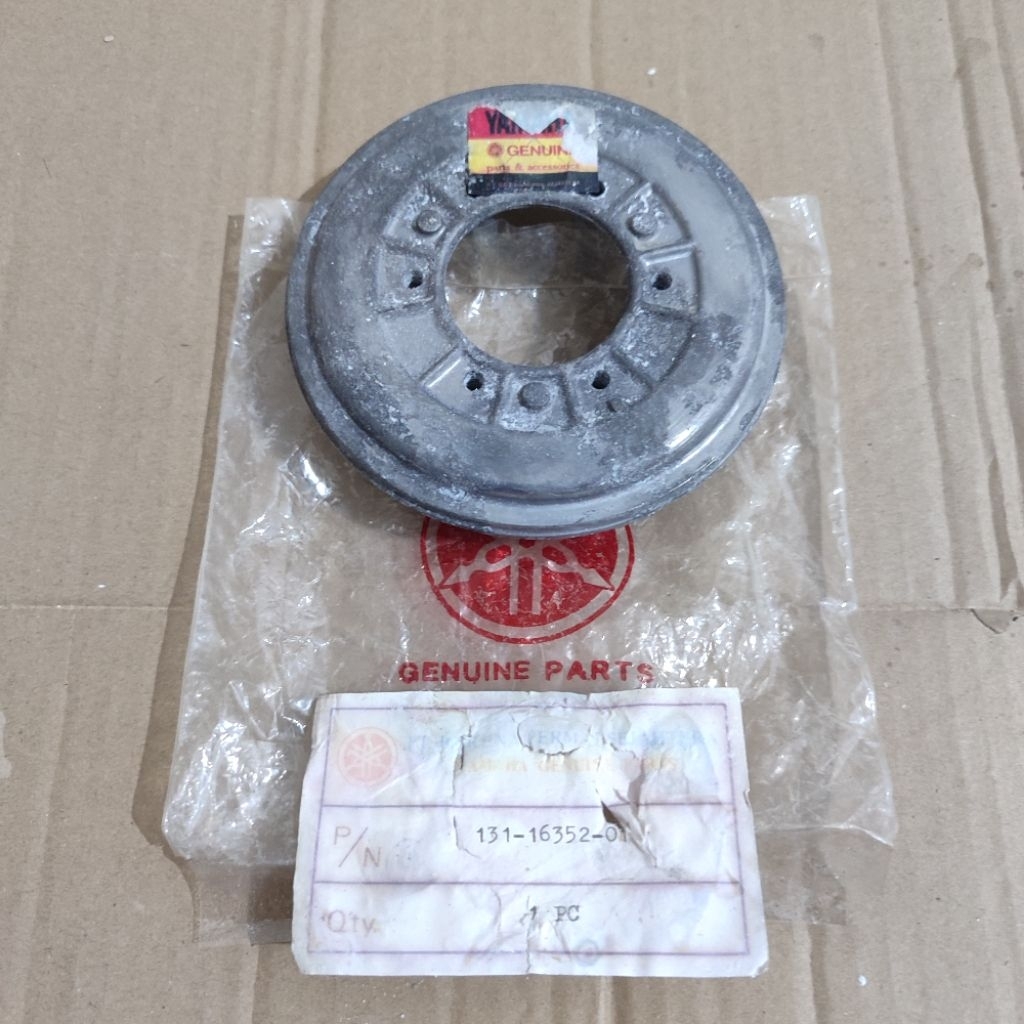 lawan rumah kopling kaki 6 yamaha YL2 YL2G YL2S YL2SN YG5 L2G L2S L2SN L2super L2 super YB100 origin