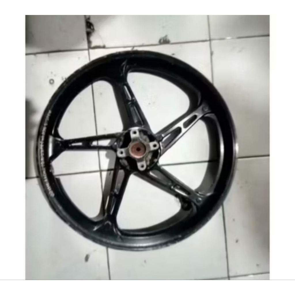 velg bagian depan cw yamaha jupiter z burhan / jupiter z1 fi injeksi seken original copotan