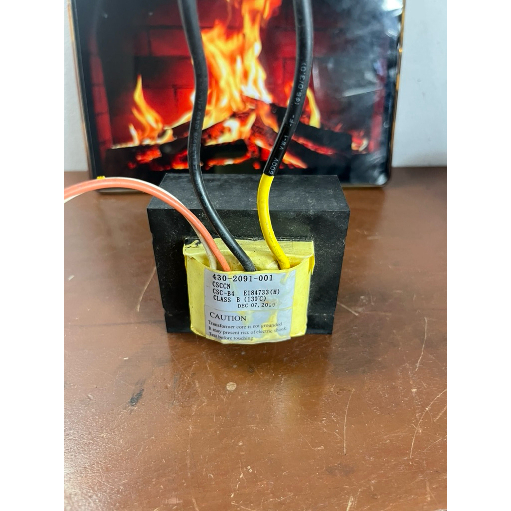 TRAFO UPS APC 500VA MODEL model BACK-UPS RS 500