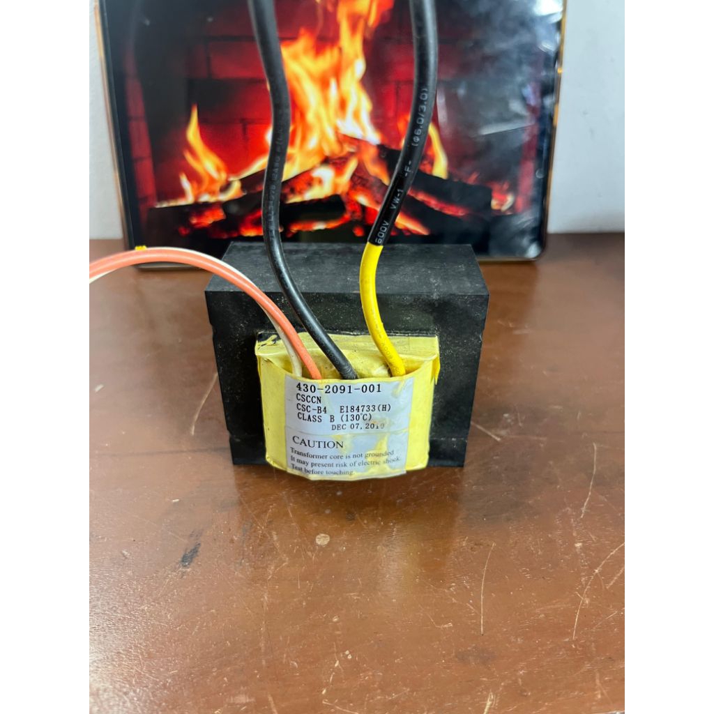 TRAFO UPS APC 500VA MODEL model BACK-UPS RS 500