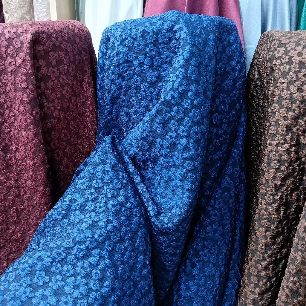 (ORIGINAL)bahan kain jaguar Emboss motif timbul/ bahan jaguar Emboss terbaru / Kain jaguar kebaya,ga