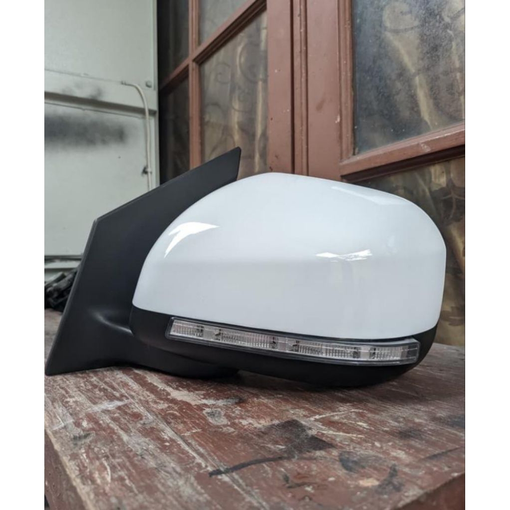 Kaca spion mobil toyota avanza tahun 2013-2014-2015-2016-2017 kanan atau kiri
