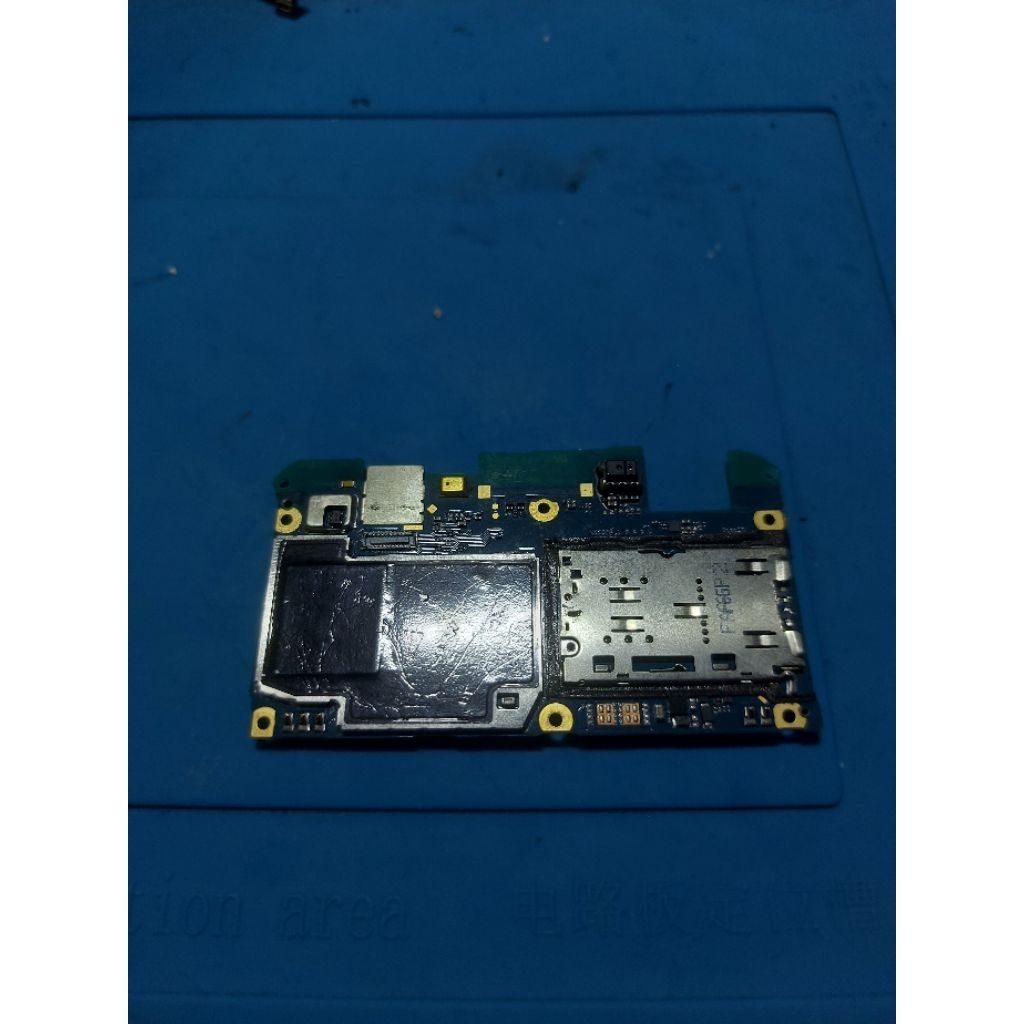 Mesin Oppo F1S Matot